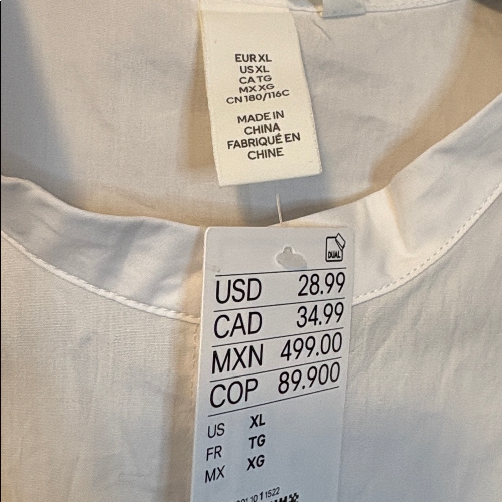 White Eyelet Sleeve Cotton Button-Up Top - Picture 6 of 8